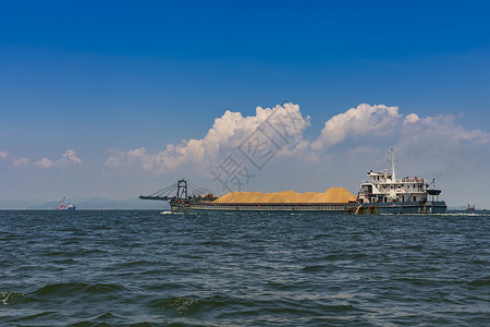 海上的沙船背景