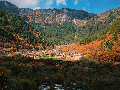 川西秋景5A景区秋叶林高清图片