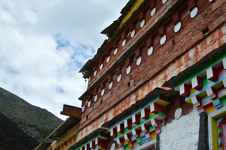 川藏区藏式建筑背景图片