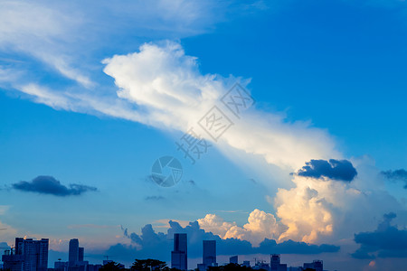 夕阳云层素材图片