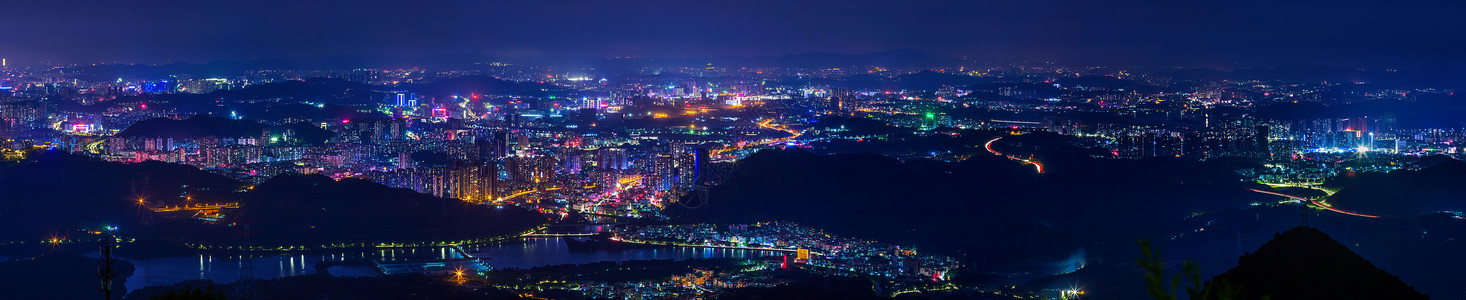 山丘区城市夜景高清图片