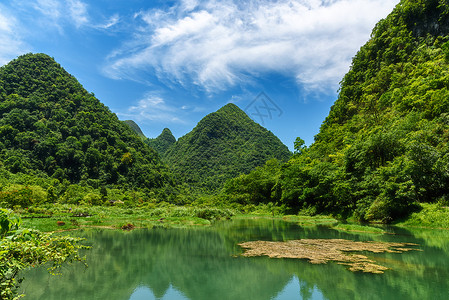 夏天小图荔波小七孔风光背景