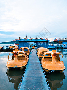 二龙湖湖面景色高清图片