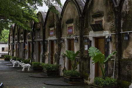 绿色城古城街景背景