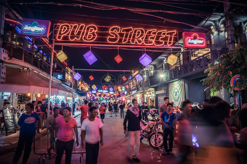 柬埔寨暹粒酒吧街街头图片