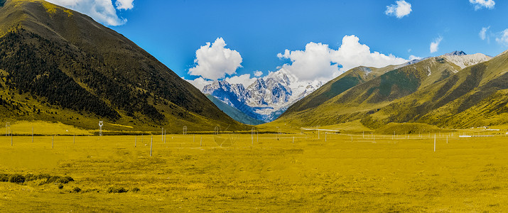 青藏公路美景背景