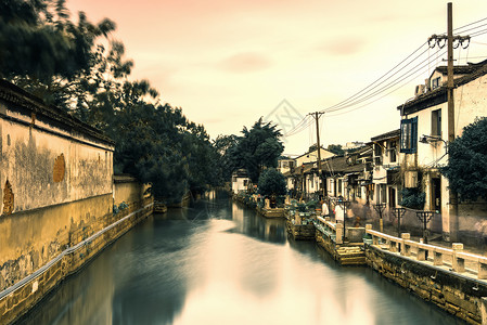 中国古建筑江南流水人家背景图片