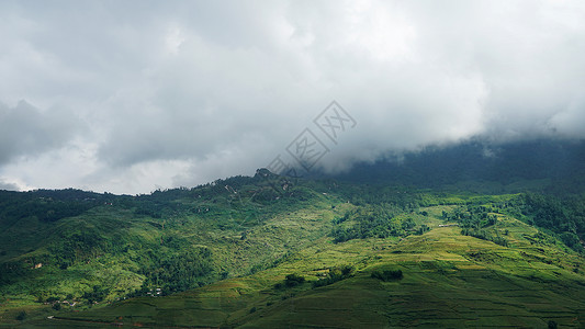 越南沙坝山地唯美自然风光背景图片