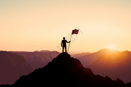 成功者登山人图片