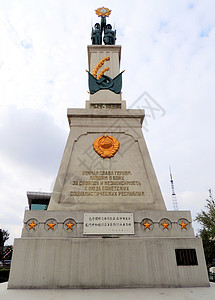 哈尔滨烈士纪念塔高清图片