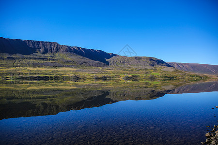 冰岛之旅湖蓝背景高清图片