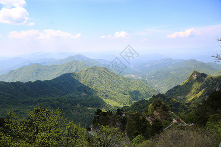 湖北丹江口十堰武当山风景区背景