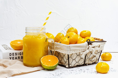 新鲜橘子和果汁高清图片