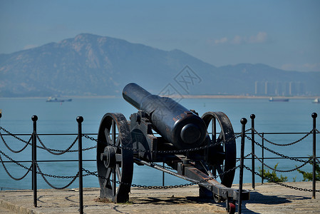 海边城堡厦门湖里山炮台背景