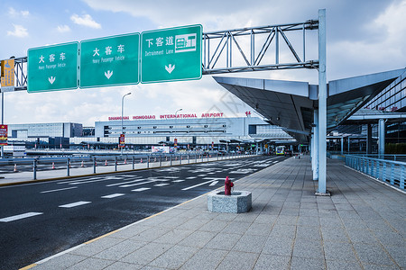 消火栓标志上海机场公路背景