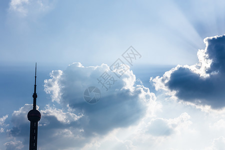 蓝天白云和东方明珠特写背景图片