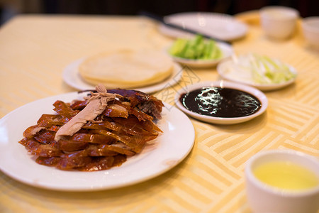 北京烤鸭中式佳肴煎饼皮高清图片