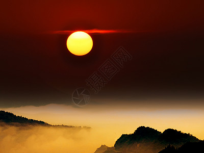 旭日东升素材大气的光雾山云海日出景色背景