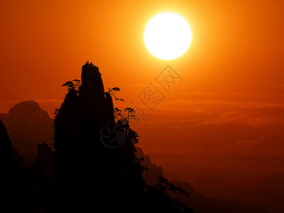 黄山景色充满水墨画和中国风意境的黄山雾气背景