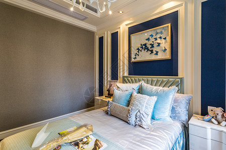 温馨舒适的欧式卧室背景图片