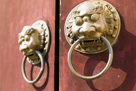 中国风古铜狮子门把高清图片