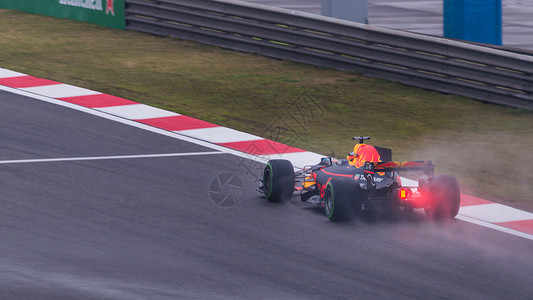 F1赛车背景图片