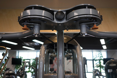 健身房健身器械背景图片