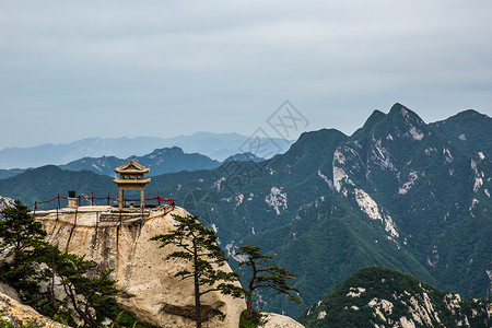 五岳华山旅游自由行爬山背景图片