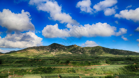 午后天空午后的太原山村背景