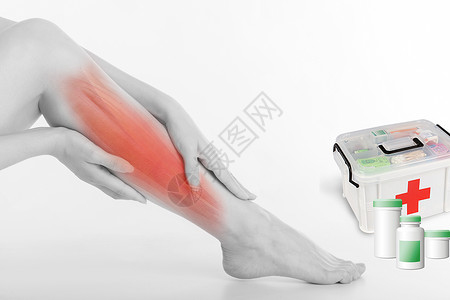 女性拉伸复健腿疼痛设计图片