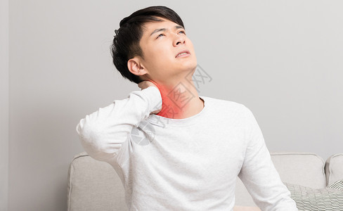 男性职员脖子酸痛的男性设计图片