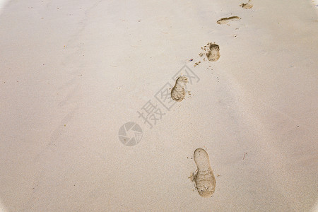 沙滩脚印背景图片