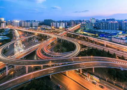 上海道路上海繁华都市繁忙的交通高架桥景观背景