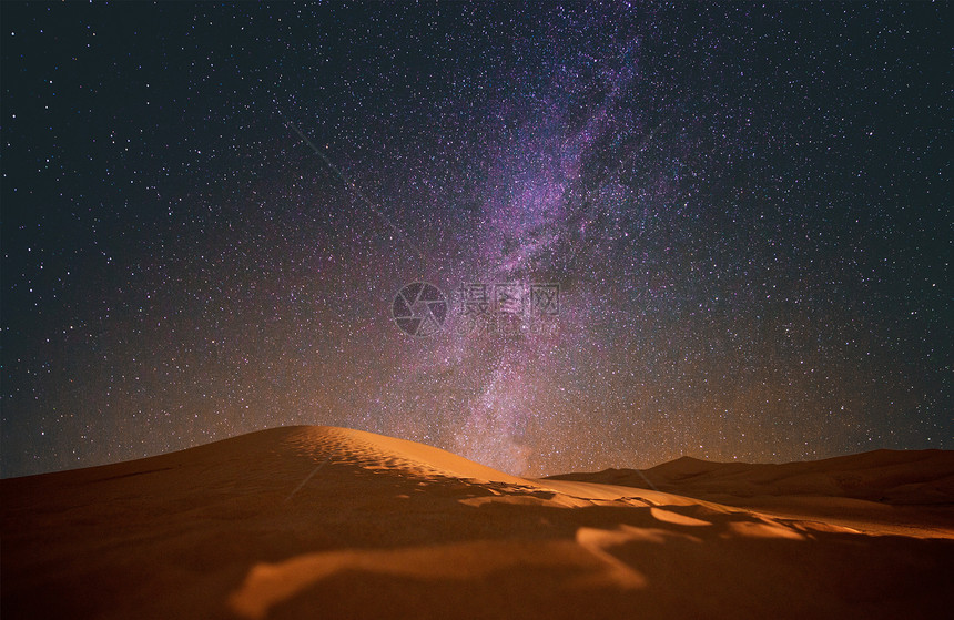 沙漠星空背景图片