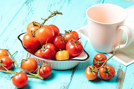 清新小番茄背景图片