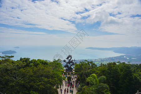 三亚城市三亚亚龙湾天堂森林公园登高远眺海景背景