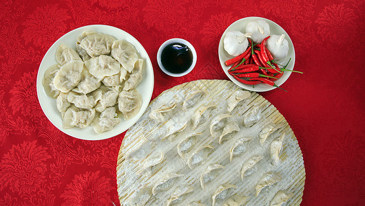春节吃饺子图片