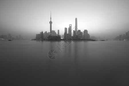 上海魔都的日出黄浦江高清图片素材