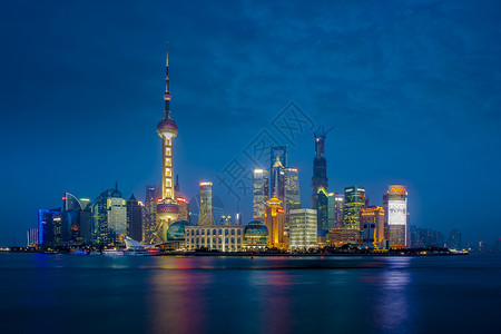 上海东方明珠夜景全景高清图片素材