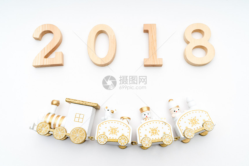 火车和2018图片