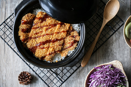 日式炸物日式美食炸猪排饭背景