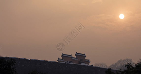 夕阳下的寺庙太阳高清图片素材