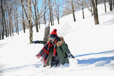 夹克壁纸玩雪背景