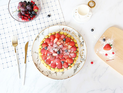 草莓生日蛋糕西点烘焙图片