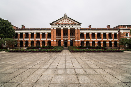 军盔辛亥革命纪念馆背景