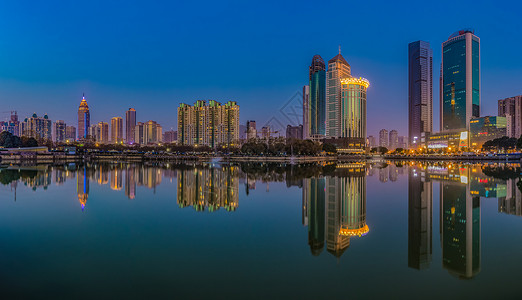 城市夜景倒影高清全景图高清图片