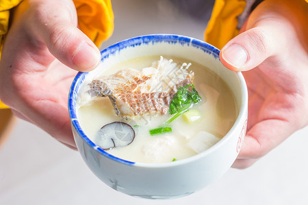 花鲢鱼头汤烹饪花鲢鱼高清图片