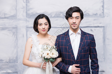 韩式服装新婚幸福年轻夫妻背景