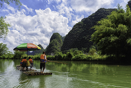 竹筏阳朔漓江遇龙河漂流背景