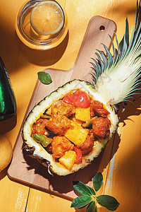 东南亚菠萝咕噜肉背景图片